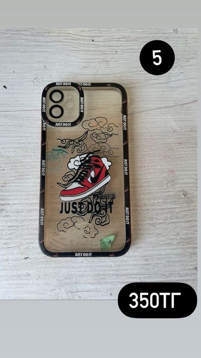 Чехлы на айфон 11