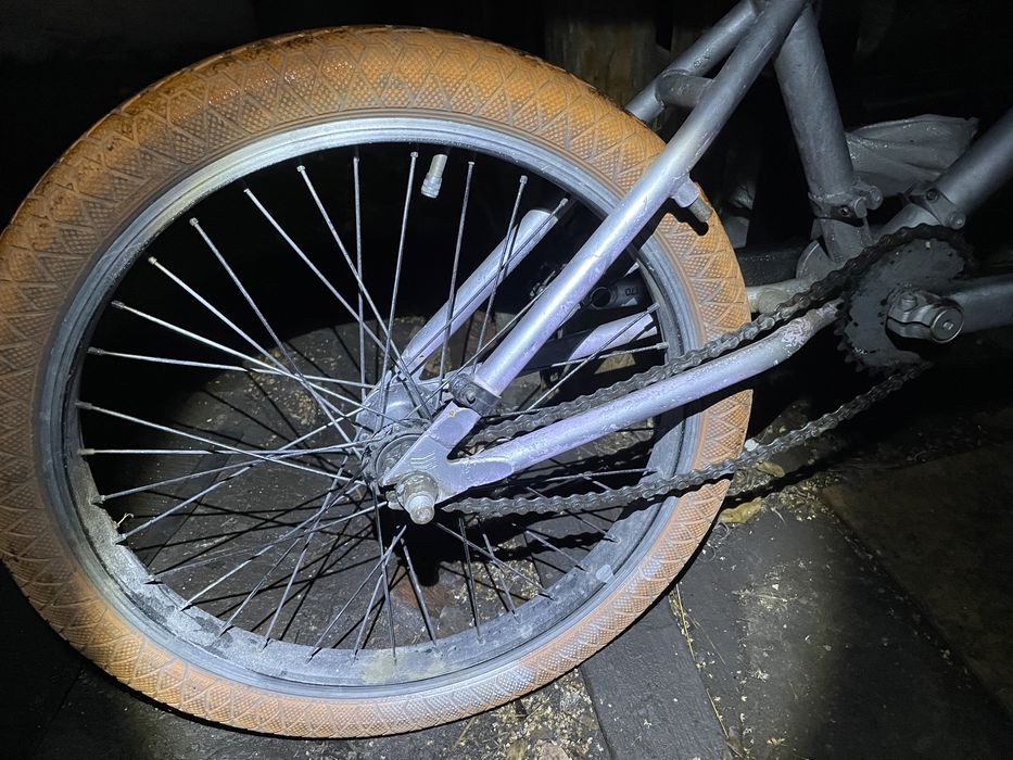 Серый беймикс аранжавые колёса