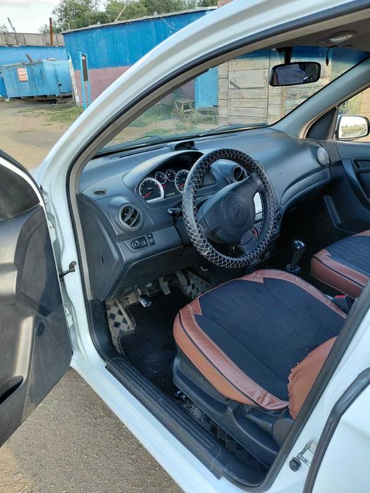 Продам надёжный автомобиль