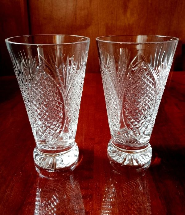 Продаю чешские хрустальные фужеры