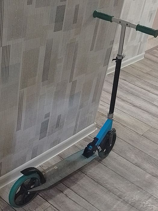 Продам самокат новый