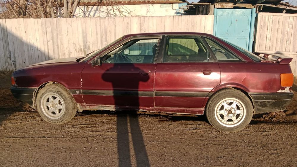 Продается Ауди 80