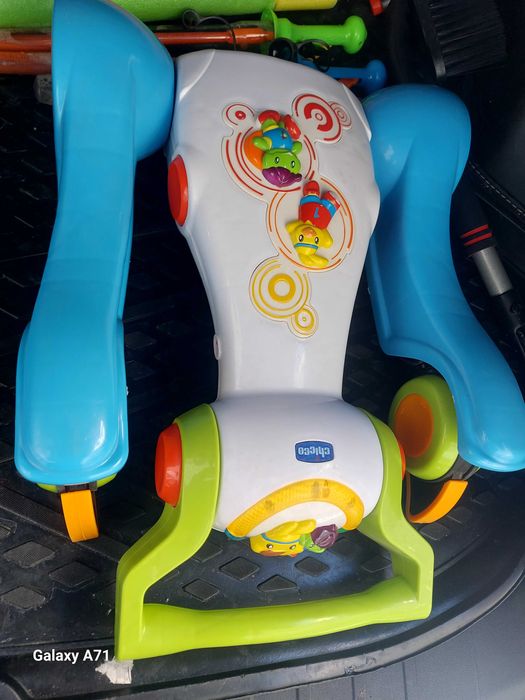 Ходунки Chicco в отличном состоянии.