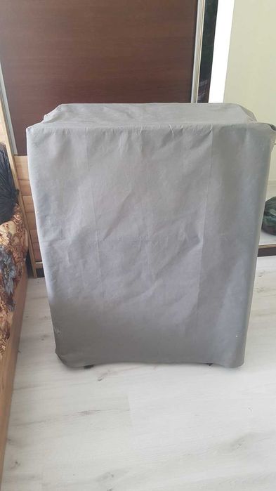 Сгъваемо легло с матрак (185×80)