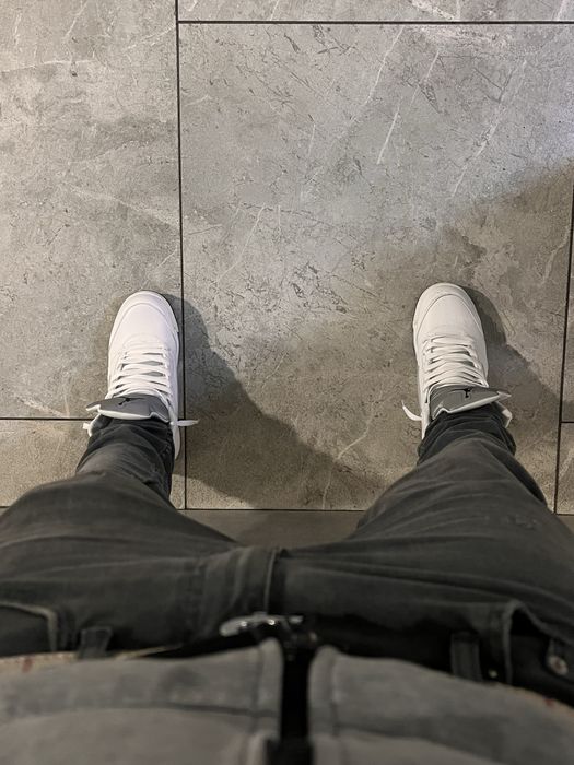 продаю Jordan 5 white кроссовки белые