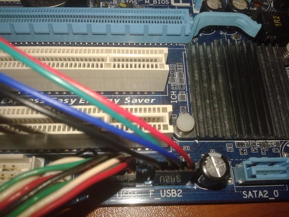 LCD2USB мод дисплей за компютър