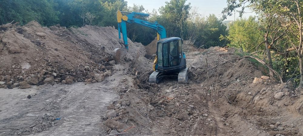 Услуги Миниэкскаватора