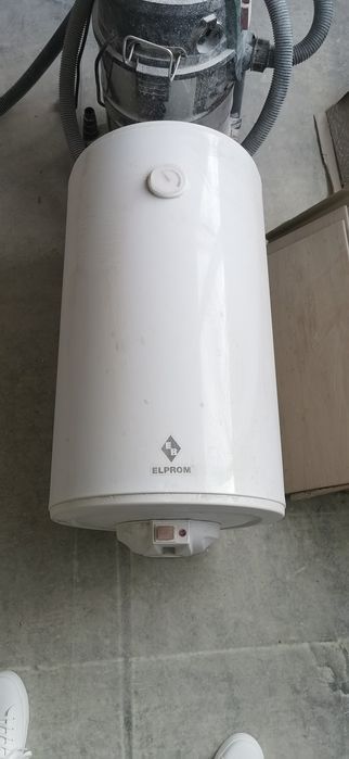 Вертикален бойлер ELPROM, 82л,, стъклокерамичен, 2kW