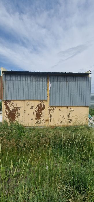 Продам вагончик, контейнер, бытовки итд