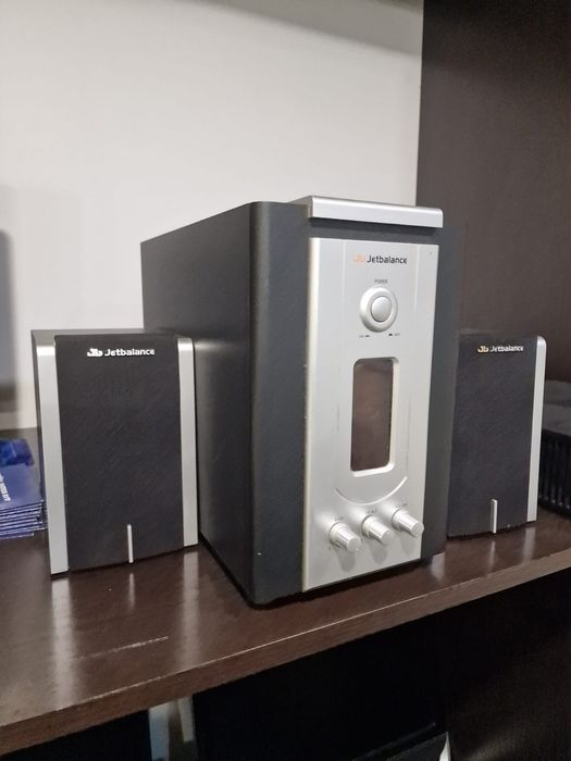 Продам аудиосистему колонки саббуфер microlab genius