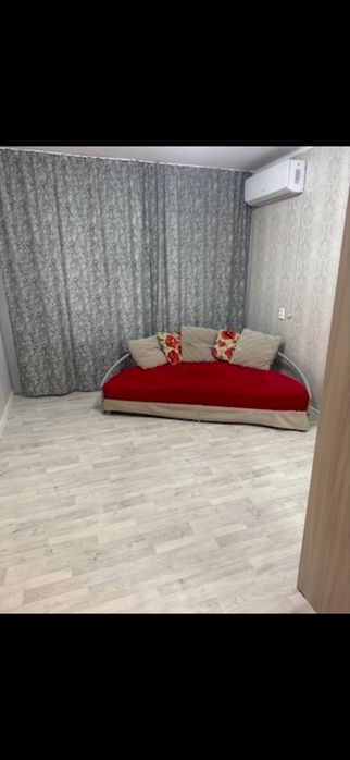 Срочно продается 2 ком кв Л.Чайкина 5