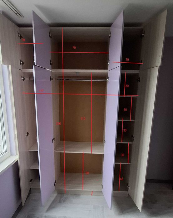 Продавам 2 гардероба - с плъзгащи врати и с плавно затваряне + нщ