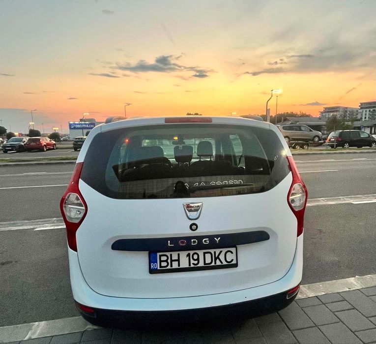 Dacia lodgy 2013