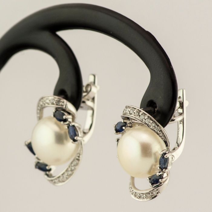 Cercei din aur alb 18k, 8,16 grame cod 8474