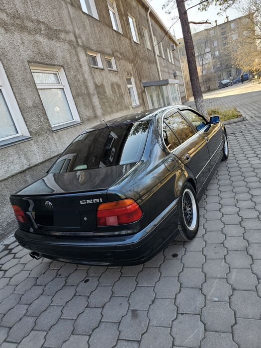 Продам BMW е39 M52B28