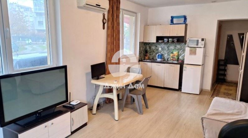 Продава се Едностаен апартамент в к.к. Слънчев бряг - 44 кв.м за 568 €/кв.м - Снимка #3