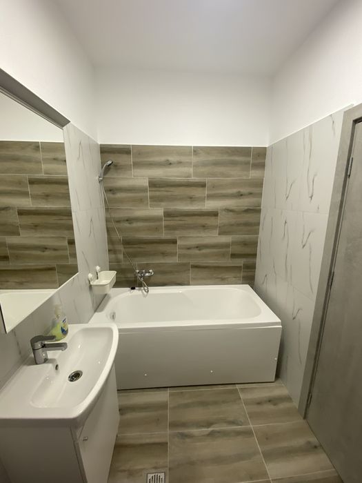 Inchiriez garsoniera in Militari Residence,pe str.Weiner Palada nr.14,