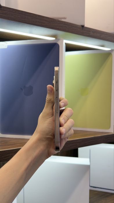iphone 16 pro max naxtka