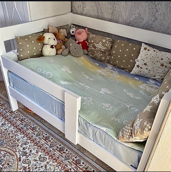 Продам детскую кровать