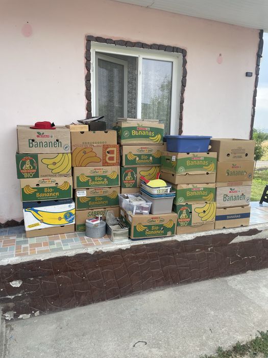 Vand marfa piata targuri