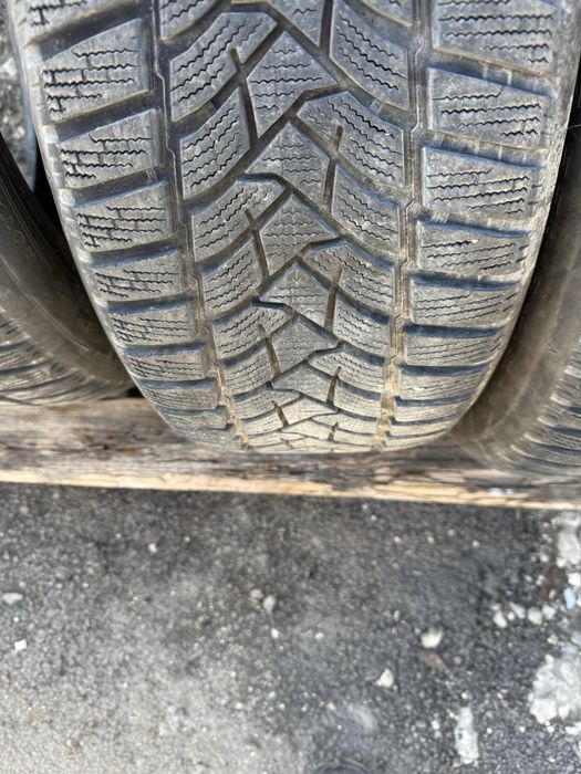 4 броя зимни гуми Dunlop 225/55 R16 Dot 2916 ном 320
