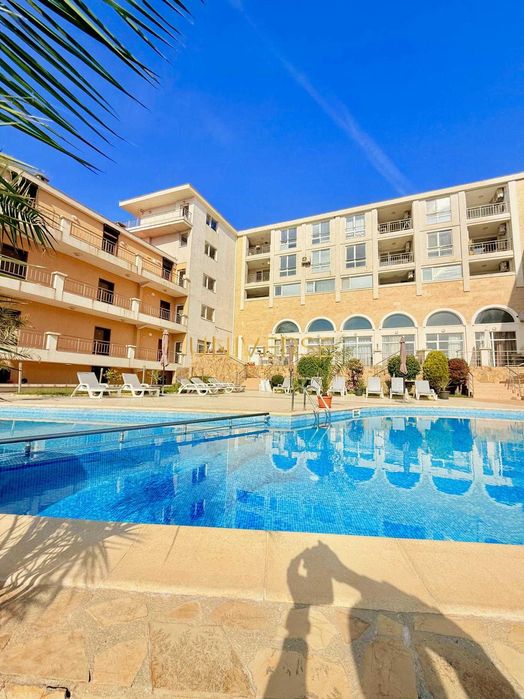 Продава се Тристаен апартамент в Свети Влас - 96 кв.м за 452 €/кв.м - Снимка #14