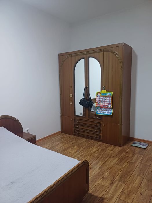 Спальний гарнитур