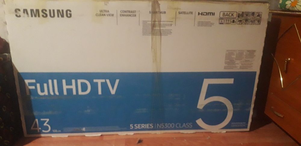 Продам  смарт тв