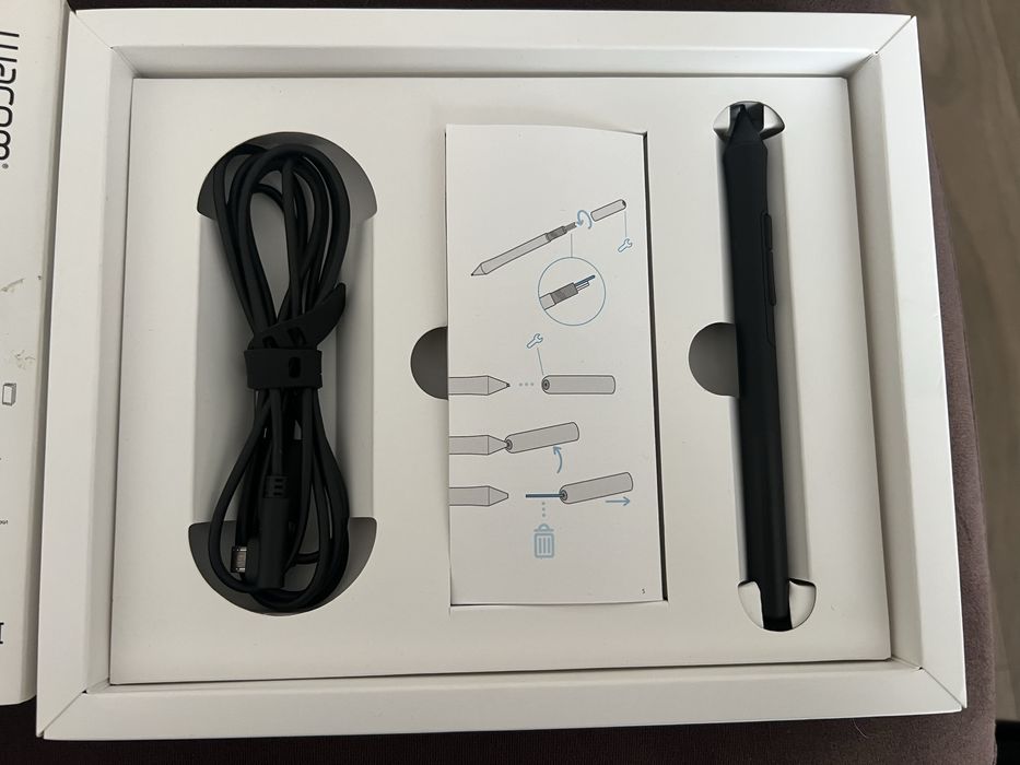 Графичен таблет Wacom Intuos S