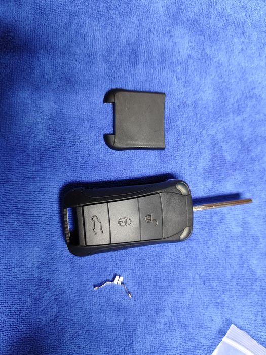 Корпус ключа на Porsche Cayenne 955 957