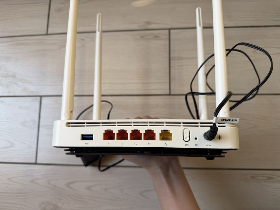 Wifi роутеры ipTIME Korea AX2004BCM и A2004NS-R