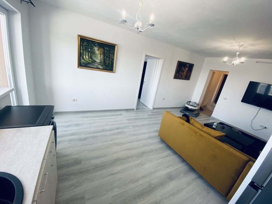 Vanzare apartament 2 camere