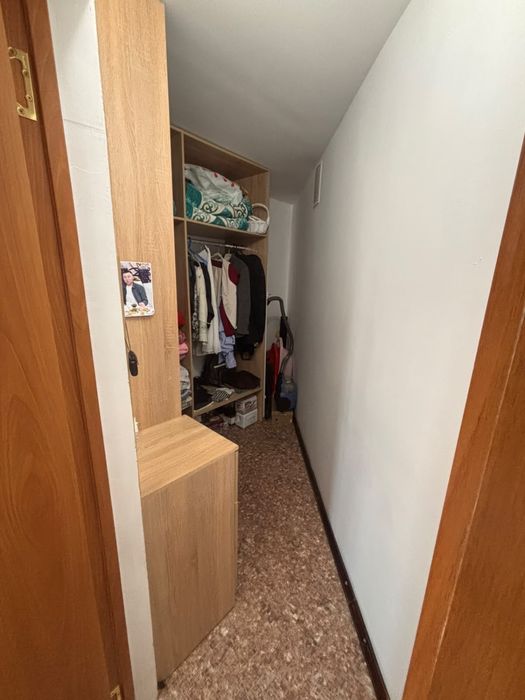 продам двухкомн. квартиру
