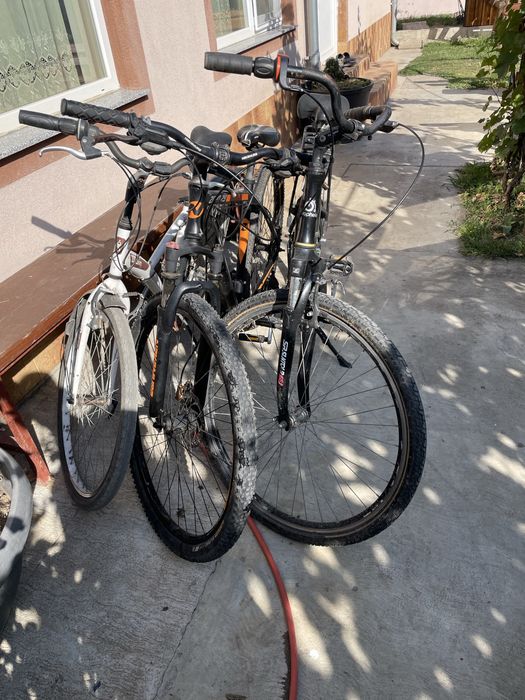 Biciclete de vanzare