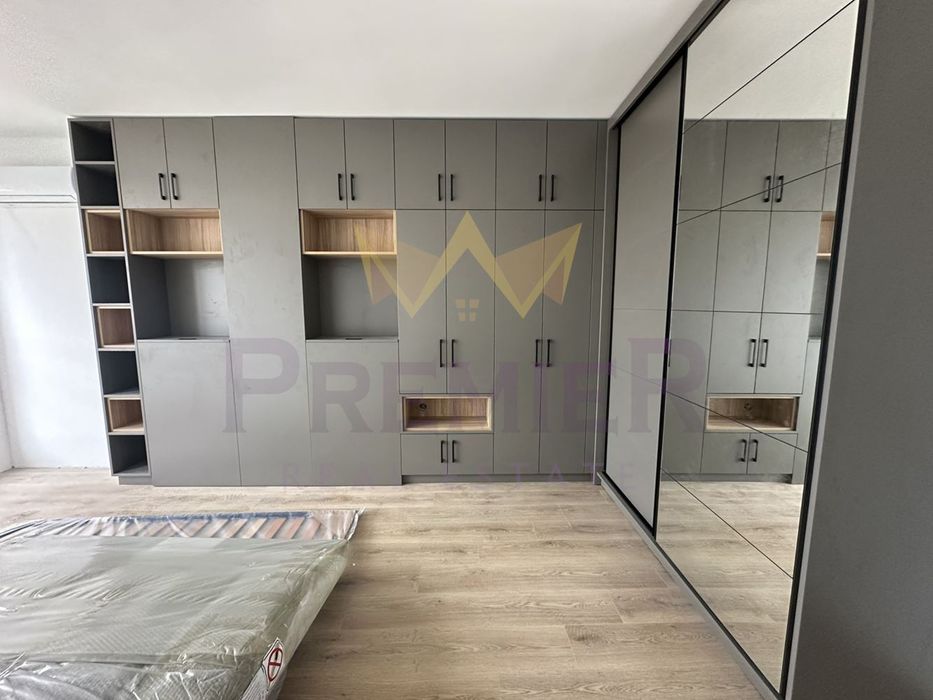 Продава се Двустаен апартамент в Варна, Изгрев - 100 кв.м за 2065 €/кв.м - Снимка #3