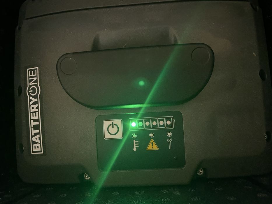 Wacker acumultor placa sau mai compactor