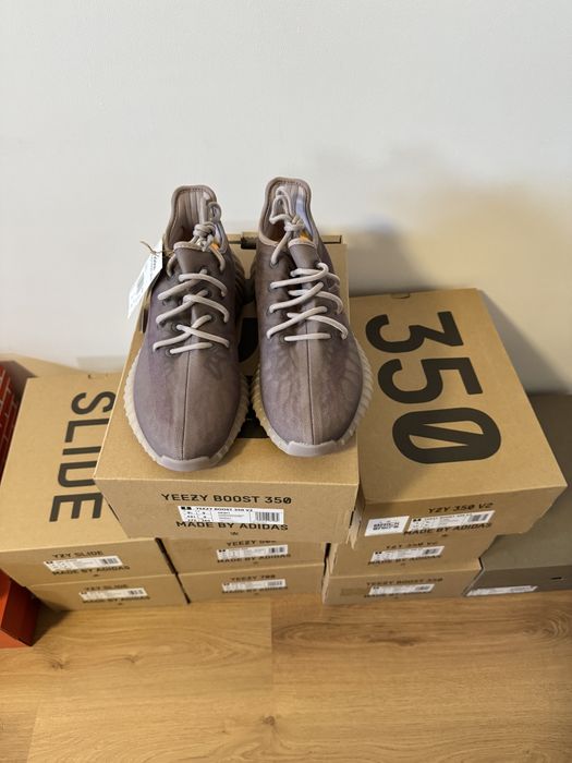 Yeezy boost 350 V2 Monmis Nr.43