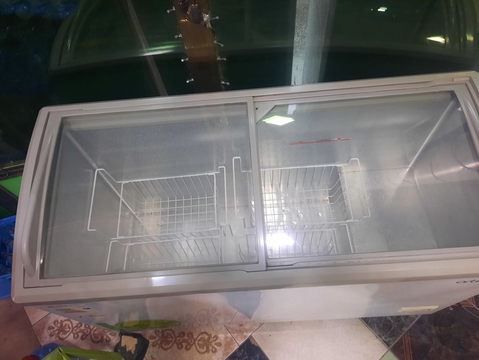 Срочно продам морозильник 400 литр новий гарантия 3года есть