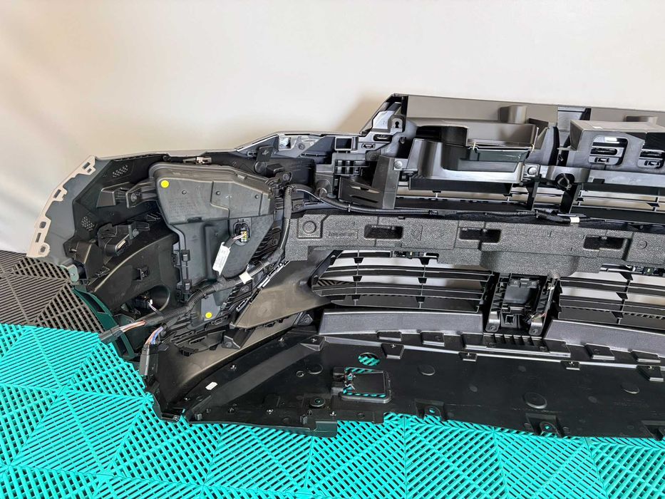 Bara fata Renault Captur 2024+ noua originala Renault completa cu toate accesoriile