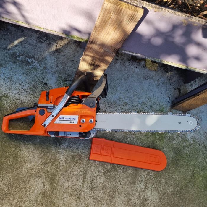 Продава резачка Хус Варна 365 на супер цена