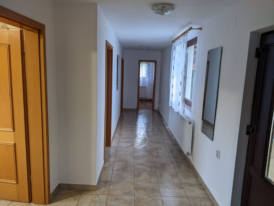 Casă de Închiriat - confort, liniște și spațiu pentru familia ta!