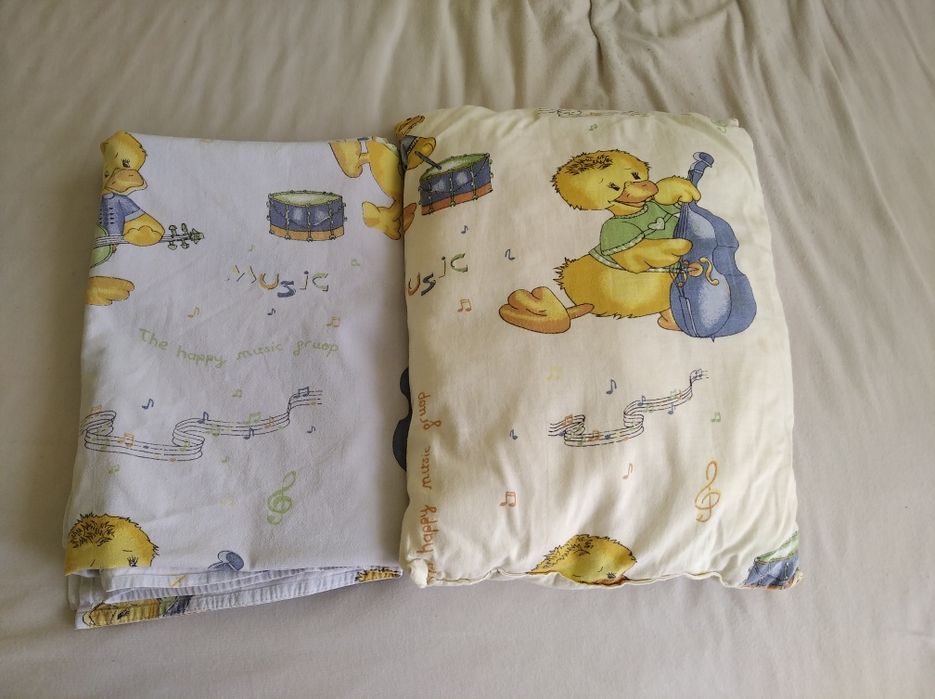 Бебешки комплект за кошара и възглавница