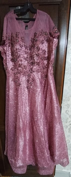 Розова рокля ххL