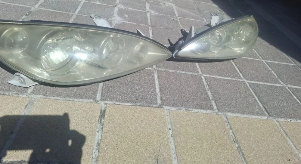 Продам  фары  TOYOTA CAMRI 35