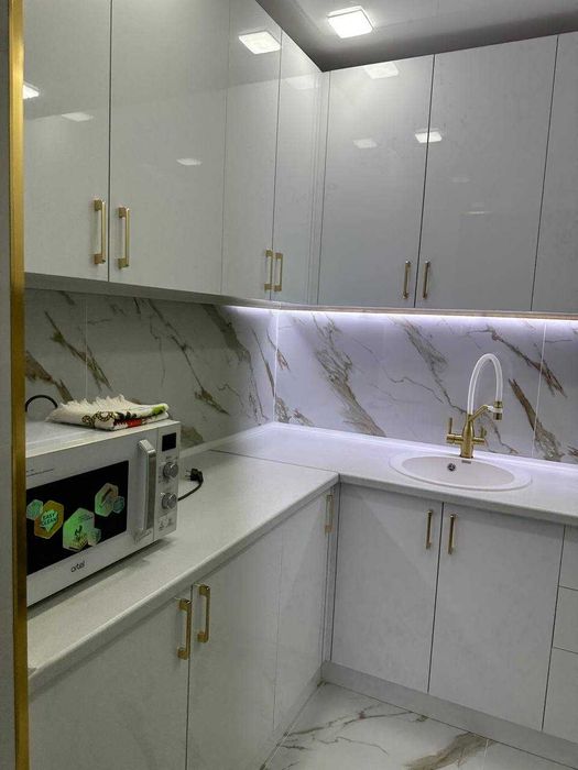 Сдаётся современная квартира на Алмазаре, Себзар, ор-р: ТРЦ "Riveira"