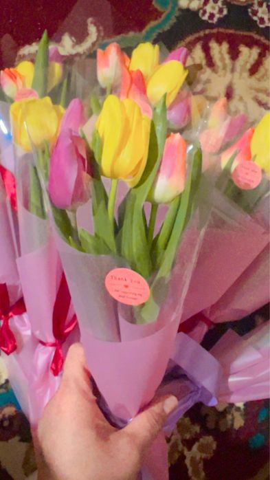 Свежие тюльпаны…