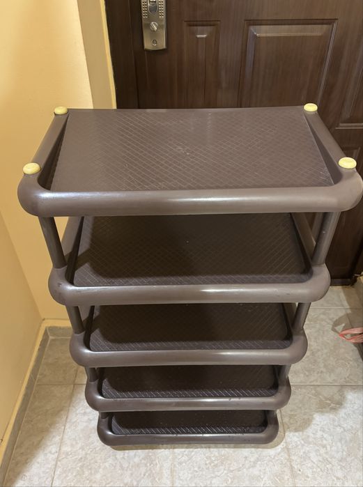 Стелаж за обувки