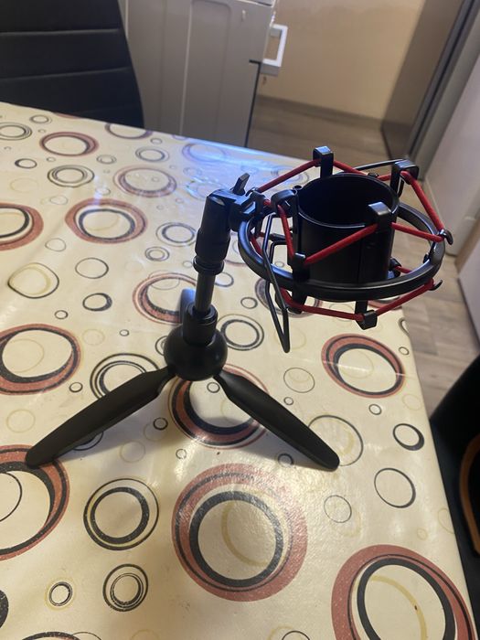 Микрофона с USB Trust GXT 244