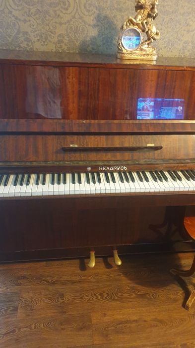 Пианино "Беларусь" б/у