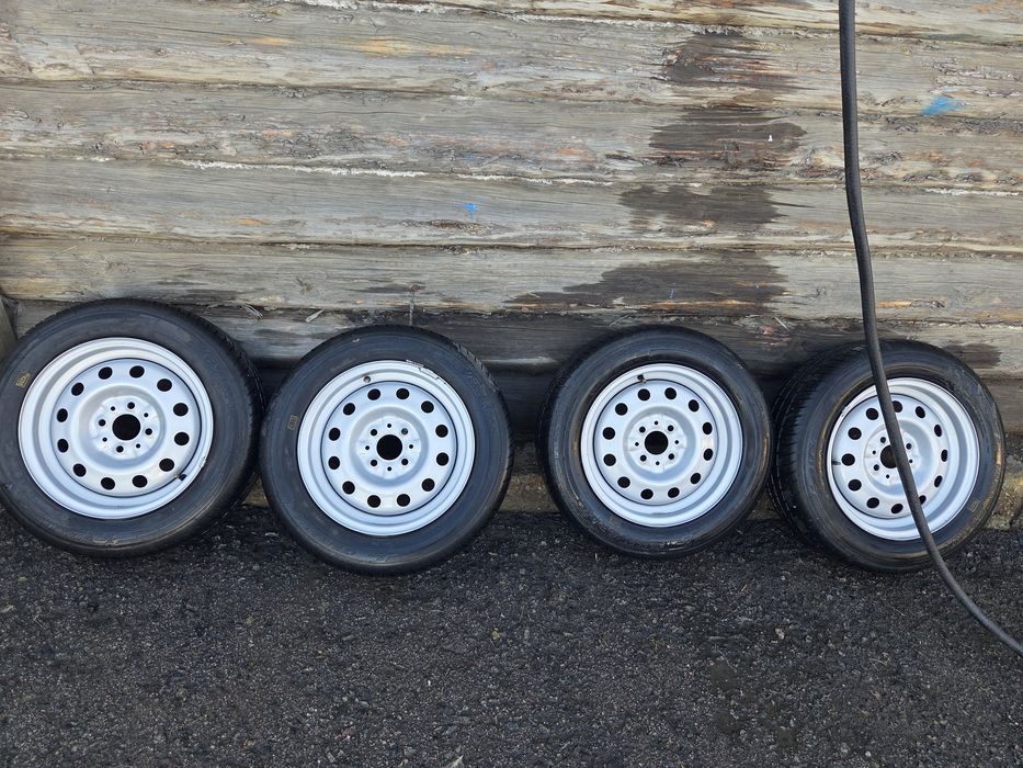 Продам шины с дисками